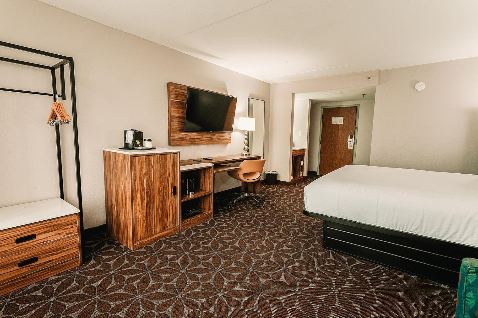 Wyndham Garden Williamsburg Busch Gardens Area Hotel Bagian luar foto