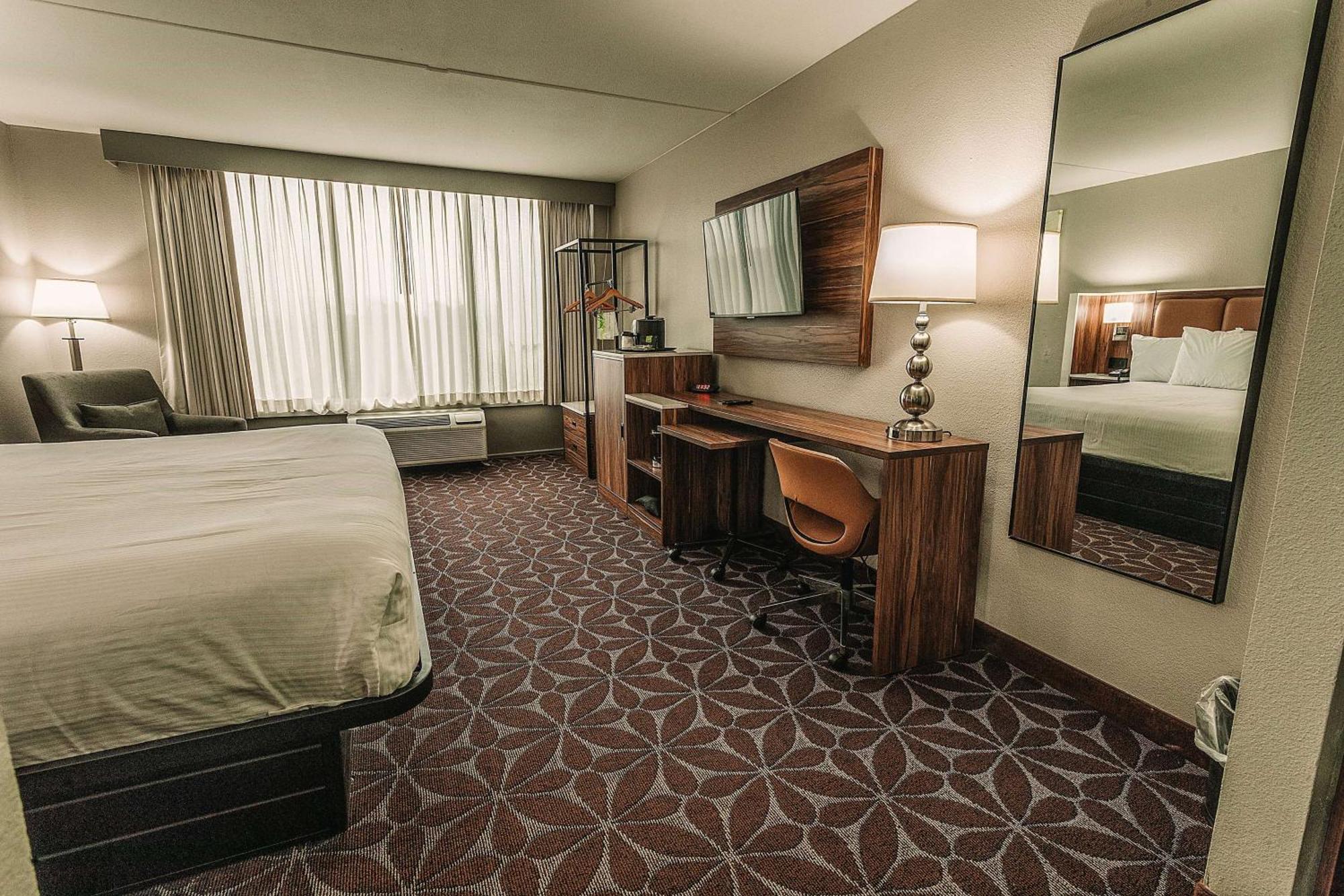 Wyndham Garden Williamsburg Busch Gardens Area Hotel Bagian luar foto